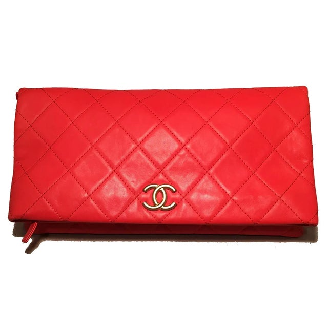 Chanel Red Quilted Leather CC Fold Over Clutch For Sale - Image 9 of 12