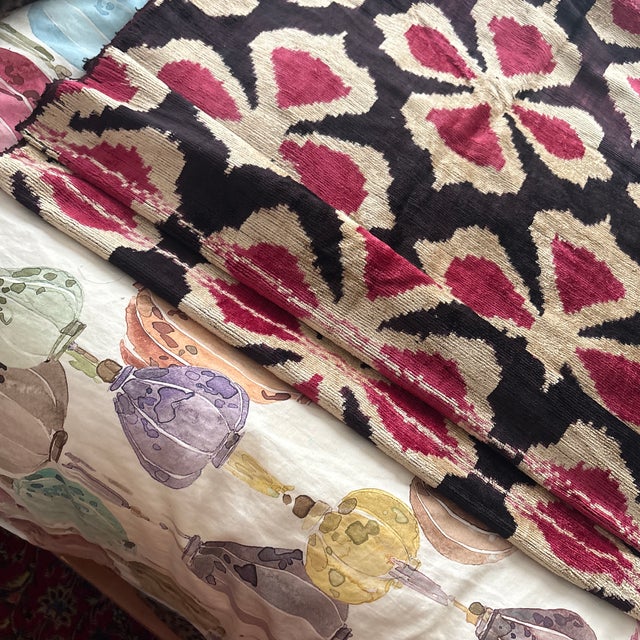 Les Ottomans Hand Woven Silk Velvet Fabric 26” X 90” For Sale - Image 9 of 9