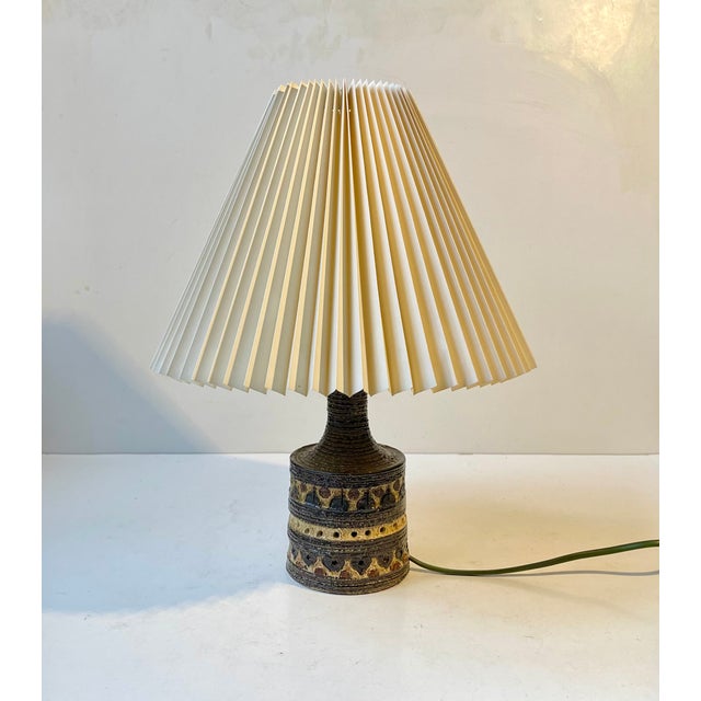 Black Scandinavian Brutalist Glazed Stoneware Table Lamp by Jette Hellerøe, 1970s For Sale - Image 8 of 10