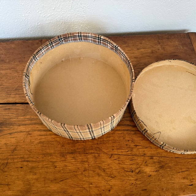 Textile Antique Round Plaid Fabric Covered Band Box With Lid For Sale - Image 7 of 8