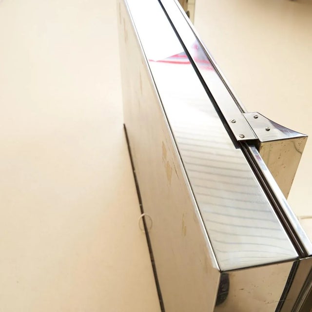 Vintage Theater Dressing Room Mirror with Lights For Sale - Image 3 of 7