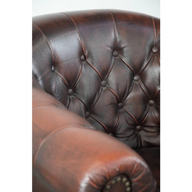 English-Style Chesterfield Club Chair in Cowhide Leather For Sale - Image 10 of 15