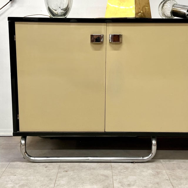 Vintage Lacquered Sideboard by Guido Faleschini for I 4 Mariani, 1970s For Sale - Image 14 of 15