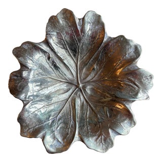 Mid 20th Century Virginia Metalcrafters Brass Mayapple Leaf Dish For Sale