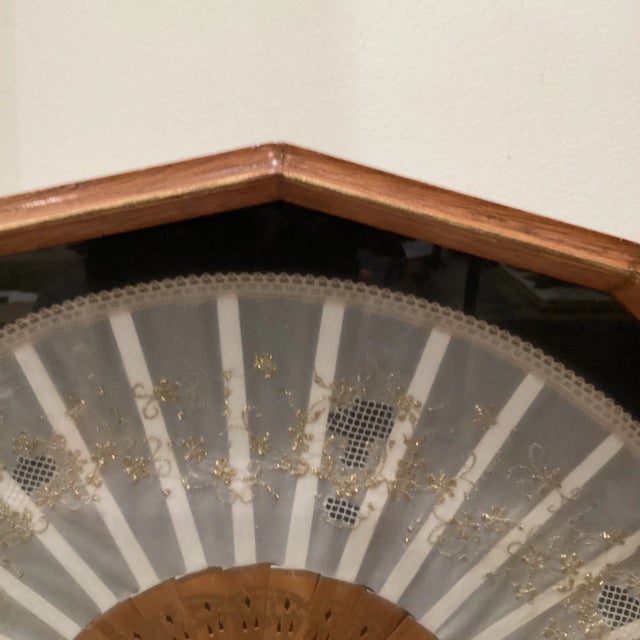 Antique French Victorian Hand Painted Hand Lace Fan Glass Frame 19th Century For Sale - Image 12 of 13