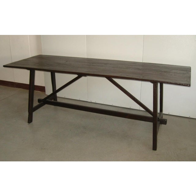 Code 2320-01 solid fir "capretta" table. 20th century solid fir "capretta" country-style table built in the 20th century...