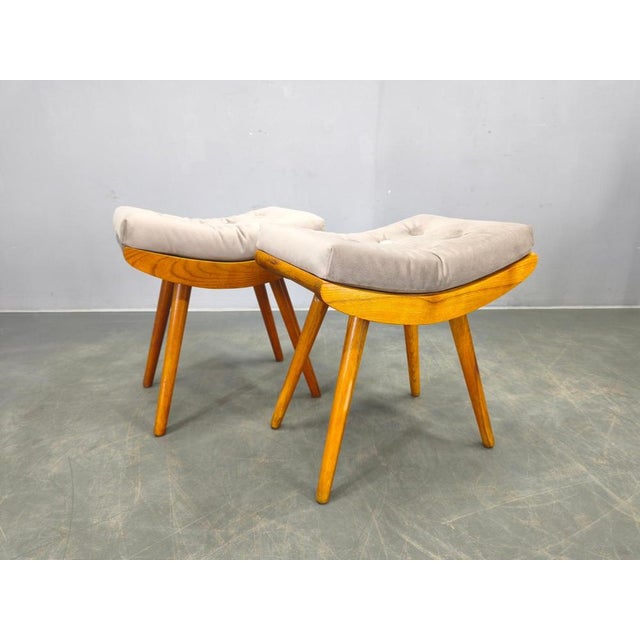 Mid-Century Maple Ottomans with Curved Frames, 1960s, Set of 2 For Sale - Image 3 of 13