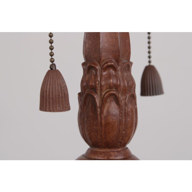 1990s Quoizel Tiffany Greek Key Leaded Glass Table Lamp For Sale - Image 10 of 18