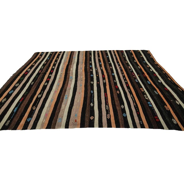 Vintage Striped Turkish Kilim Rug- 7′3″ × 10′2″ For Sale - Image 4 of 7