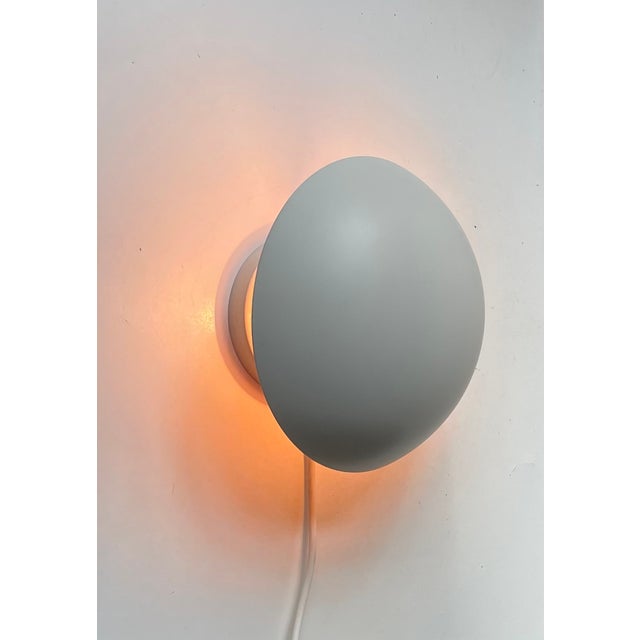 2000 - 2009 White and Pink Ph-Hat Wall Sconce by Poul Henningsen for Louis Poulsen, 2000s For Sale - Image 5 of 11