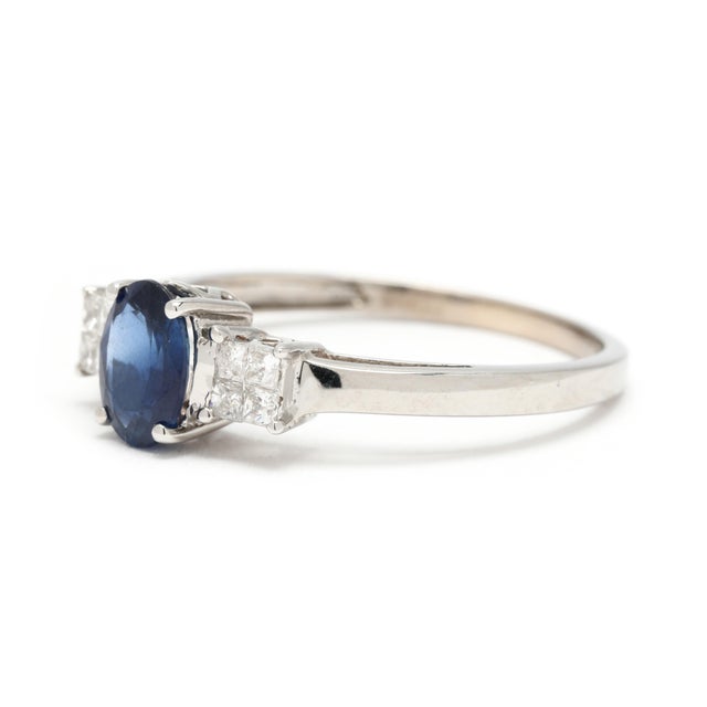 1.20ctw Sapphire and Diamond Engagement Ring, 18k White Gold, Ring Size 8.25 For Sale - Image 4 of 7