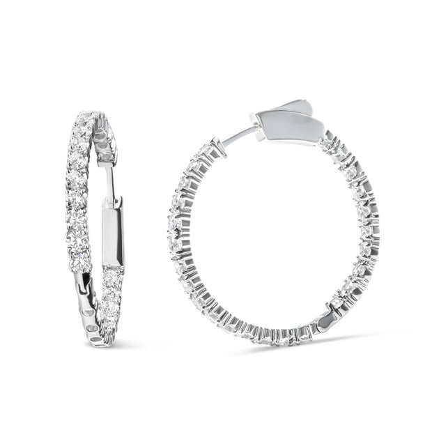 Contemporary 14K White Gold 1.0 Carat Inside Out Lab-grown diamond Fashion Hoop Earrings (F-G Color, VS1-VS2 Clarity) For Sale - Image 3 of 5