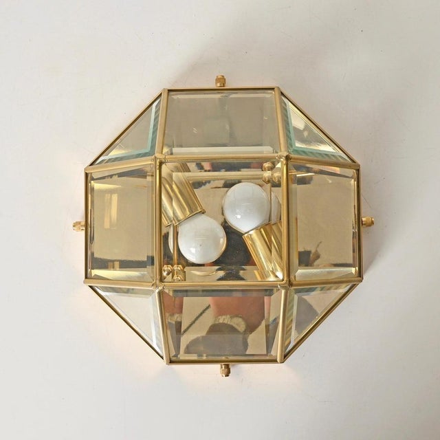 Brass and Beveled Glass Flush Mount Lamps from Fontana Arte, Italy, 1970s, Set of 2 For Sale - Image 16 of 18