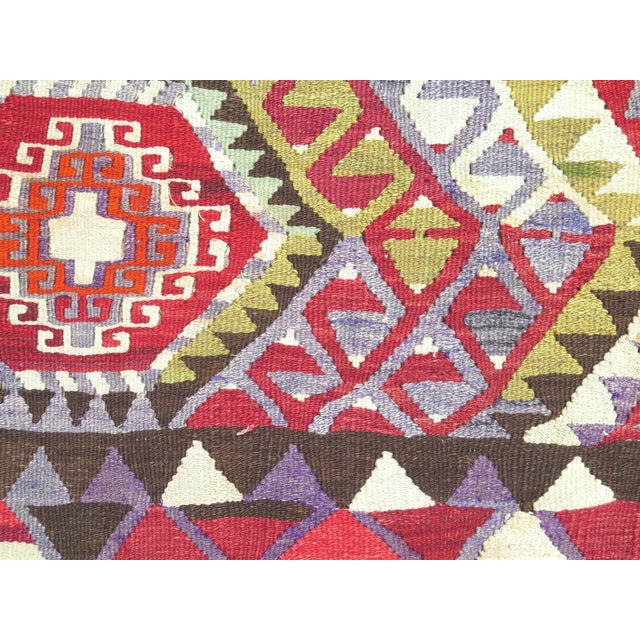 Pistachio Mid 20th Century Vintage Small Aesthetic Handwoven Turkish Kilim Rug For Sale - Image 8 of 11