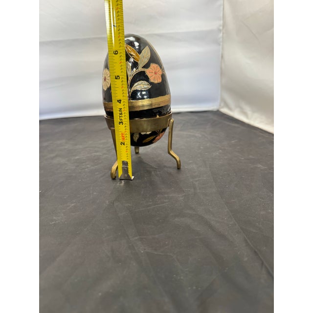 Black Vintage Black Gold Orange Cloisonné Brass Enamel Floral Egg Trinket Box 6 In For Sale - Image 8 of 11
