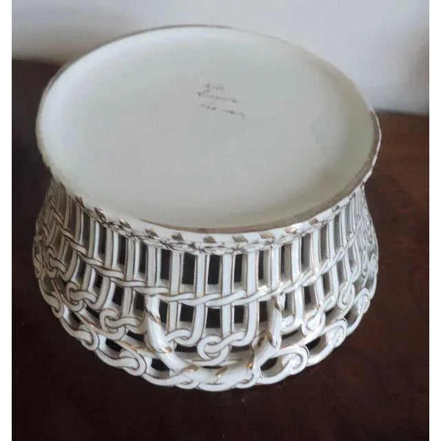 19th Century French Luneville Pottery Reticulated Centerpiece Basket Bowl in White & Gold For Sale - Image 9 of 11