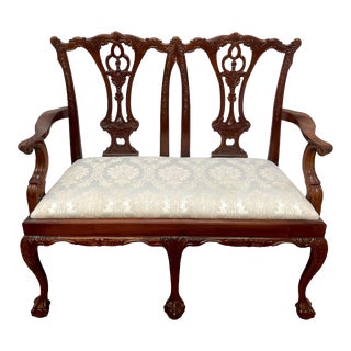Vintage Chippendale Style Mahogany Frame Ivory Damask Upholstered Settee For Sale