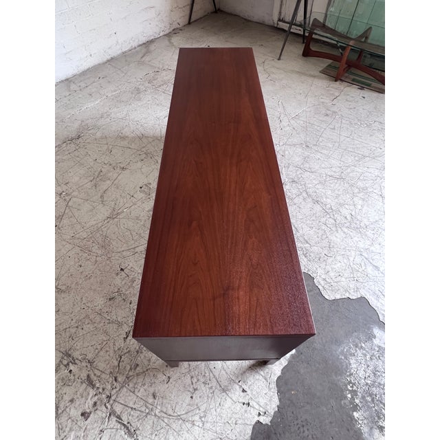 Mid-Century Modern Mid Century Modern Walnut Credenza With Black Accent Pulls For Sale - Image 3 of 8