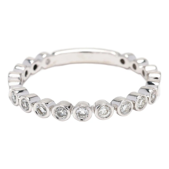 0.18ctw Diamond Circles Band Ring, 14k White Gold, Ring Size 5.5 For Sale