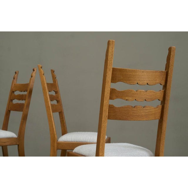 Razorblade Chairs in Oak and Wool by Henning Kjærnulf, 1960s, Set of 4 For Sale - Image 6 of 16