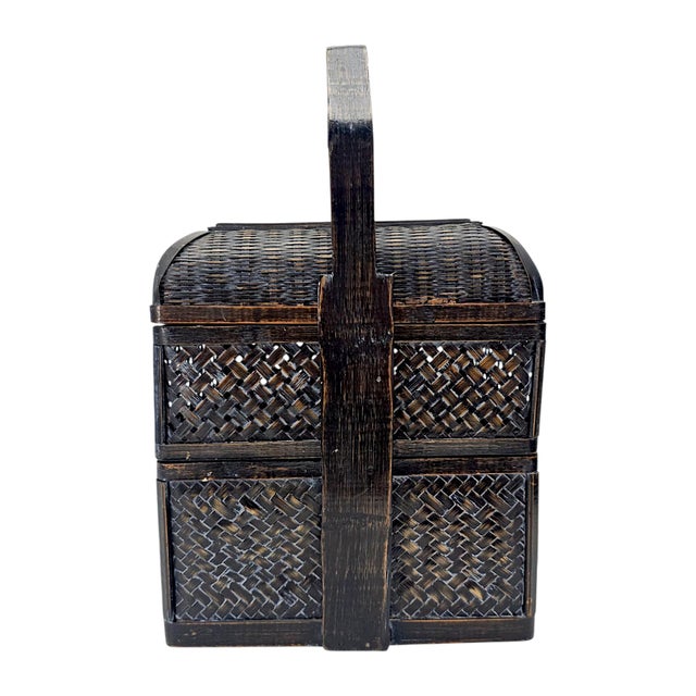 Chinese Export Black Lacquer Wedding Basket With Bentwood Handle 13" For Sale - Image 12 of 14