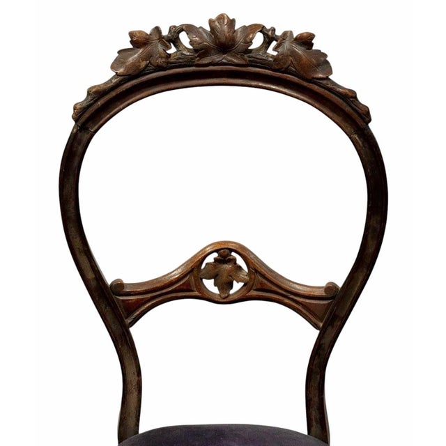 Early 20th Century Early 20th Century Set of 3 Victorian Carved Balloon-Back Side Chairs For Sale - Image 5 of 7
