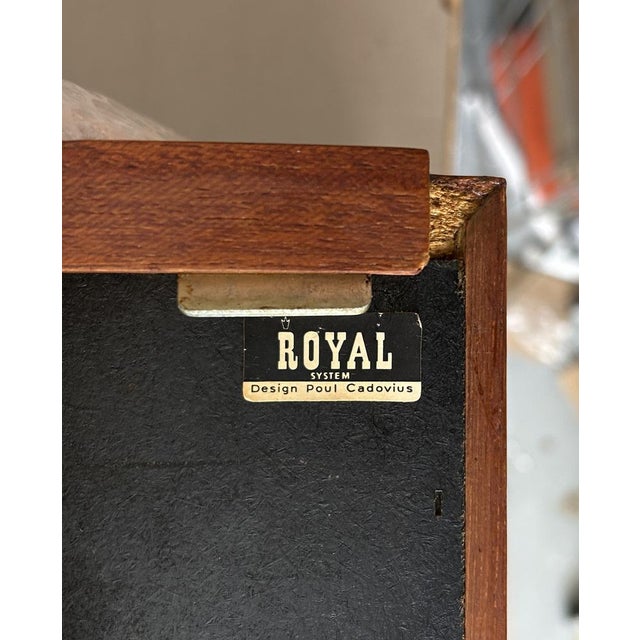 Cado Vintage Free Standing Royal Wall System by Poul Cadovius for Cado, 1960s For Sale - Image 4 of 18