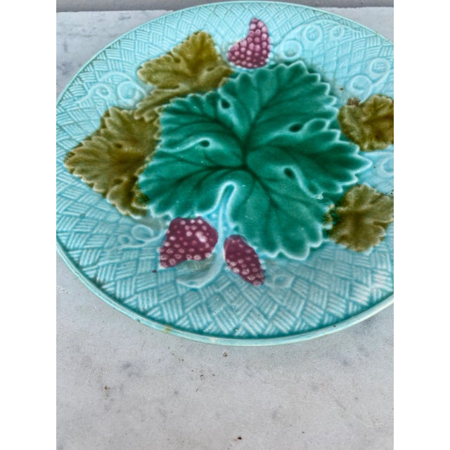 French Country French Majolica Grapes Plate Salins, Circa 1890 For Sale - Image 3 of 7