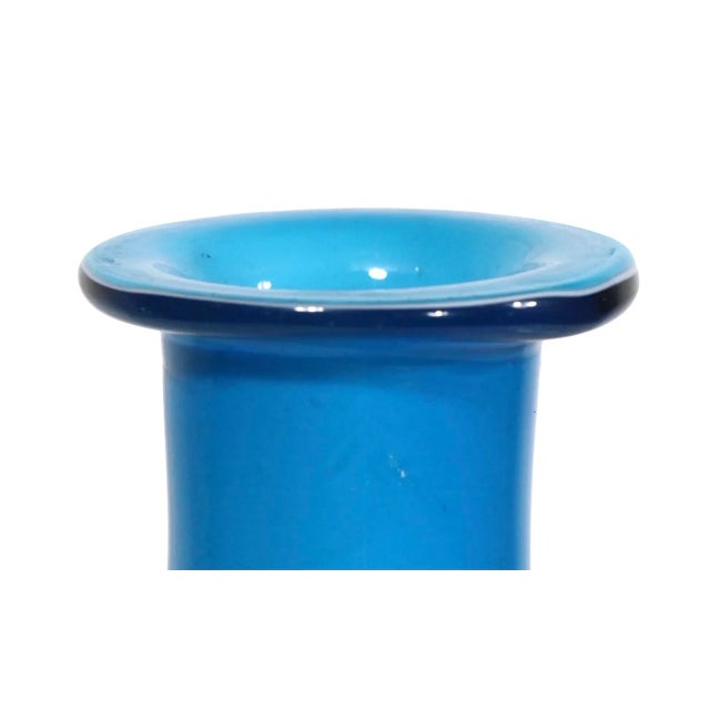 Mid-Century Modern Mid Century Art Glass Vase in Blue and White Cased Quilted Glass For Sale - Image 3 of 9