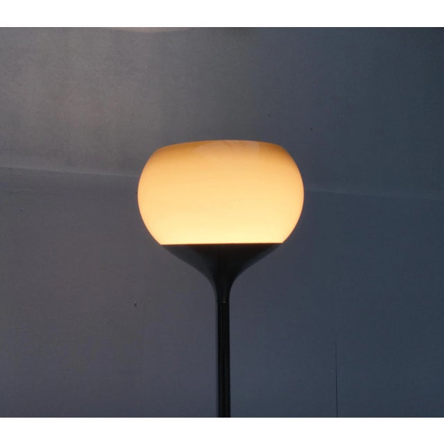 Brown Mid-Century Italian Space Age Flash Floor Lamp from Guzzini For Sale - Image 8 of 18