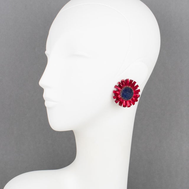 These exquisite Monique Vedie resin or Talosel clip-on earrings feature a thistle flower shape in a carved dimensional...