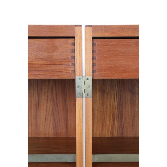Teak Folding Captains Bar Cabinet with Flip-Top Counter by Reno Wahl Iversen for Dyrlund, 1960s For Sale - Image 13 of 18