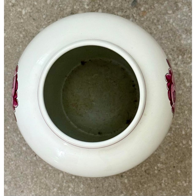 White Tiffany & Co. White Porcelain Vase in the Strasbourg Flowers Pattern With Polychrome Decoration of Scattered Flowers and Foliage, Made in Portugal For Sale - Image 8 of 11