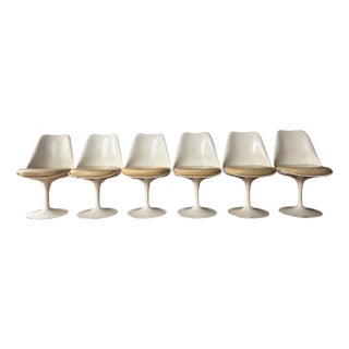 Set of 6 Authentic Early Production Knoll Saarinen Tulip Chairs - Original Condition, Stamped and Labled For Sale