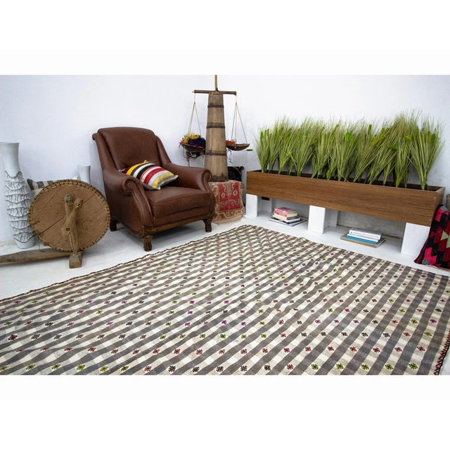 Vintage Turkish Cotton Kilim Rug-5'10'x7'4" For Sale In Los Angeles - Image 6 of 7