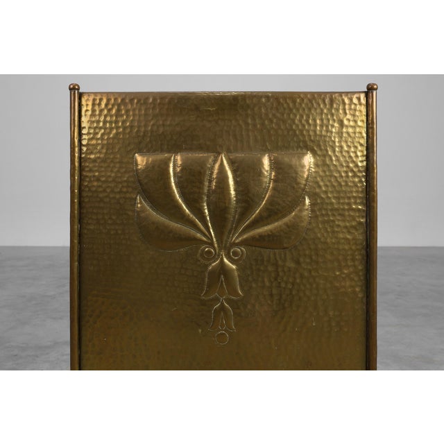 Metal Art Deco Hammered Copper Fireplace Screen, France, 1920s For Sale - Image 7 of 12
