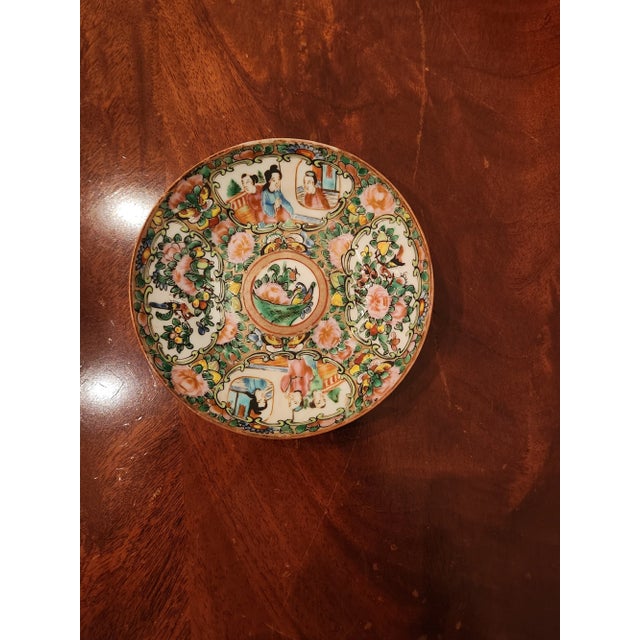 Antique 19th Century Rose Medallion Porcelain Dish For Sale In Tampa - Image 6 of 8
