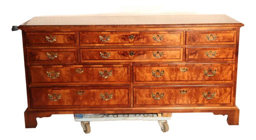 1970s Vintage Henredon Aston Court Banded Mahogany Triple Dresser — view 2
