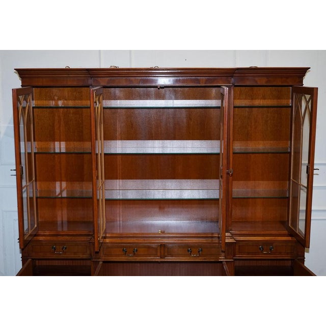 Georgian Burr Yew Breakfront Four-Door Display Cabinet For Sale - Image 5 of 18