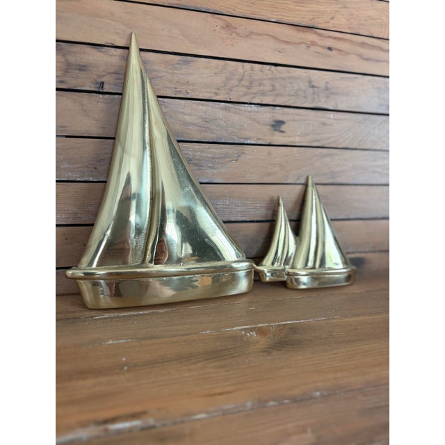 Coastal Vintage Brass Nautical Sailboat Wall Sculptures – Set of 2 Pieces | Coastal Americana Wall Decor For Sale - Image 3 of 4