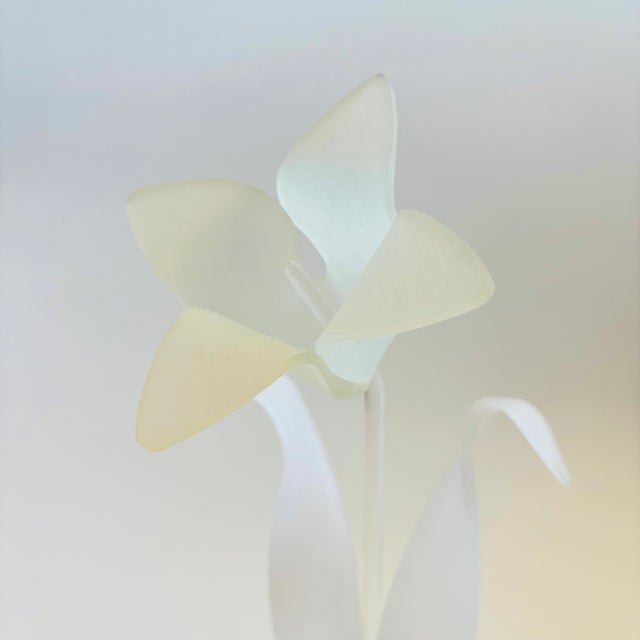 Vintage Lucite Flower Sculpture For Sale - Image 4 of 10