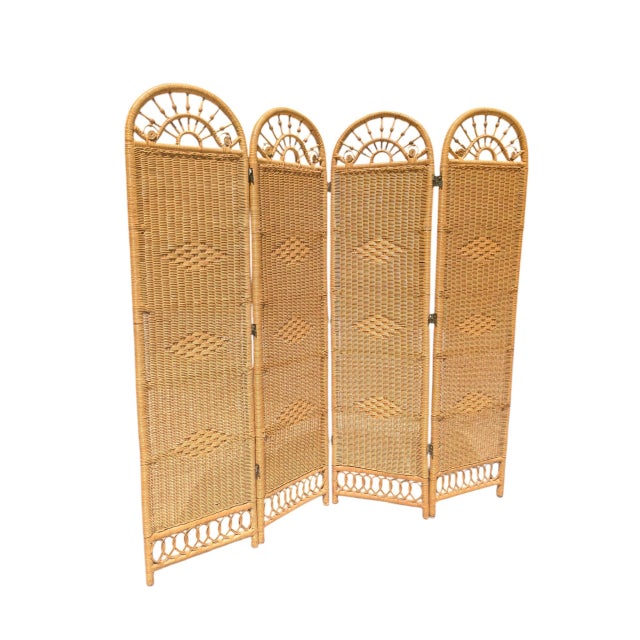 Vintage Coastal Nantucket Wicker Screen For Sale - Image 10 of 17