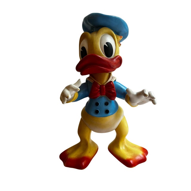 Plastic Donald Duck Figure from Walt Disney, 1962 For Sale - Image 7 of 8