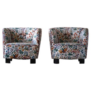 Set of Mid-Century Danish Curved Club Chairs in the Style of Viggo Boesen, 1940s For Sale