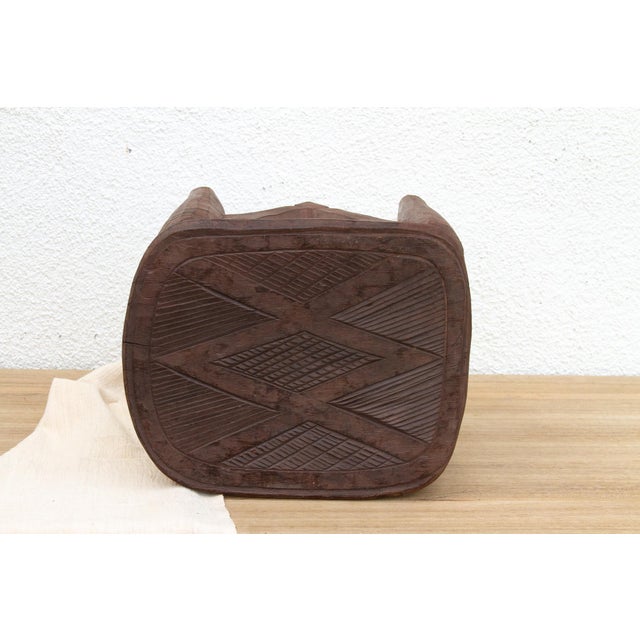 Nupe Carved Stool, "M" Design Legs For Sale - Image 4 of 7