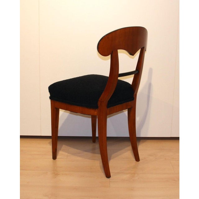 Biedermeier Cherry Veneer Shovel Chair, South Germany, 1820s For Sale - Image 11 of 15