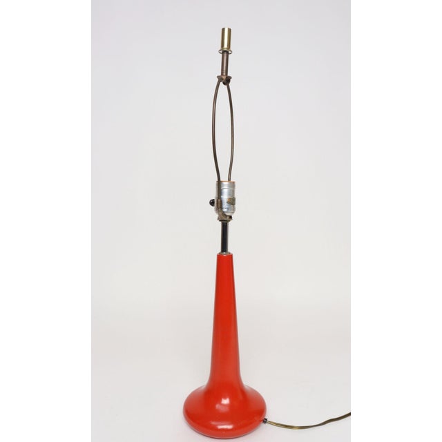 1970s Vintage Red Enameled Aluminum Table Lamp by Robert Sonneman For Sale - Image 5 of 12