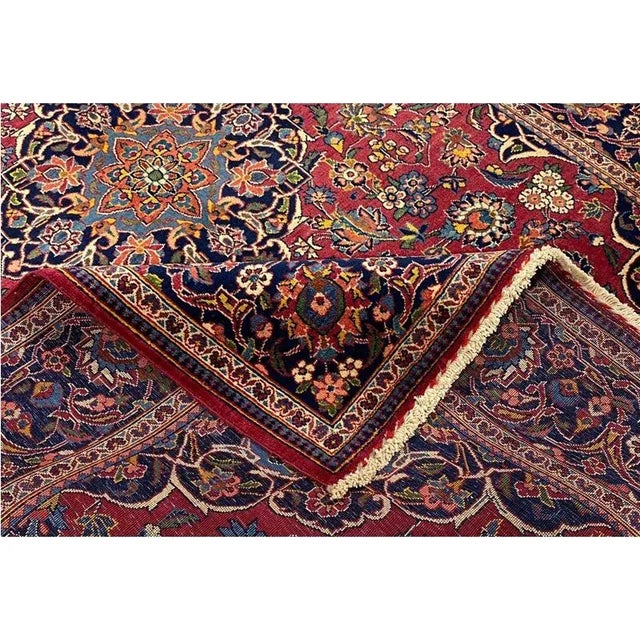 Traditional 1960s Old Persian Kashan Area Rug 4’5″ X 7’0″ For Sale - Image 3 of 11