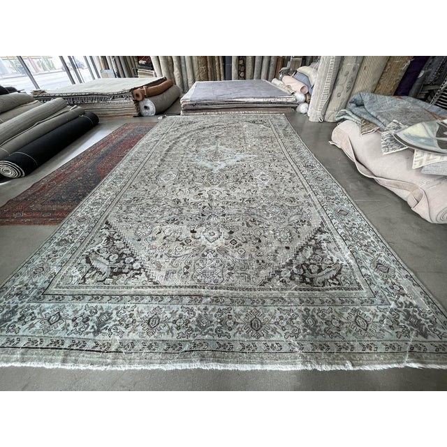 Vintage Traditional Hand-Knotted Wool Rug - 10'1" x 17'5" For Sale In Los Angeles - Image 6 of 11