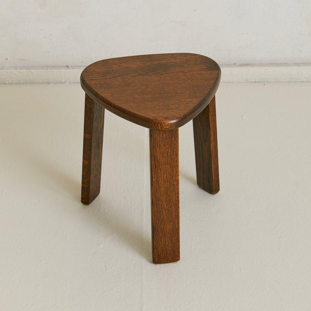 Set of Three French Oak Triangular Nesting Tables, 1970s For Sale - Image 4 of 18